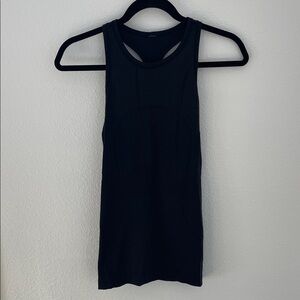 Women’s Lululemon Tank Top
